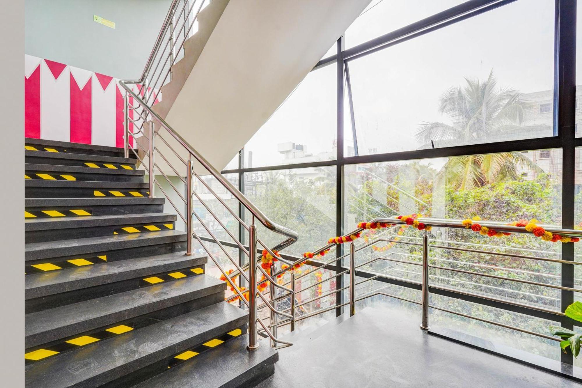 Super Townhouse Rr Nagar Otel Bangalore Dış mekan fotoğraf